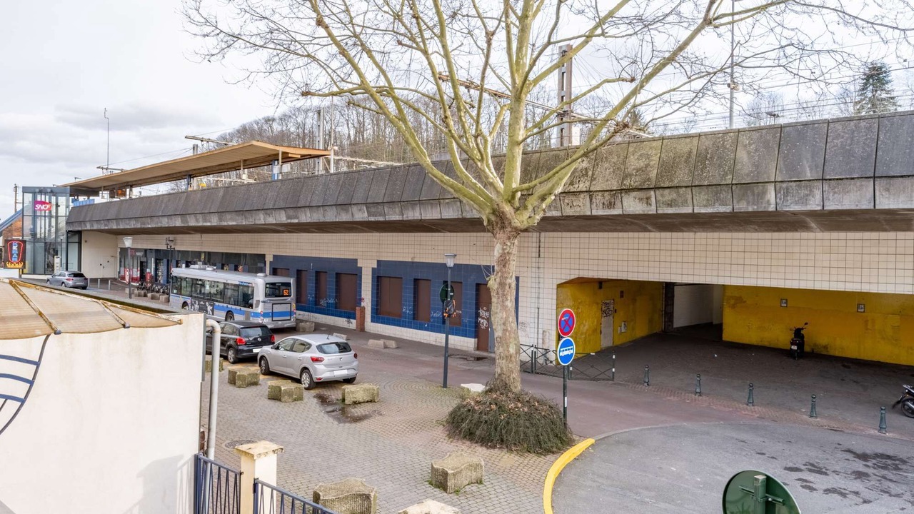 Photo of Others in Saint-Cyr-l'Ecole