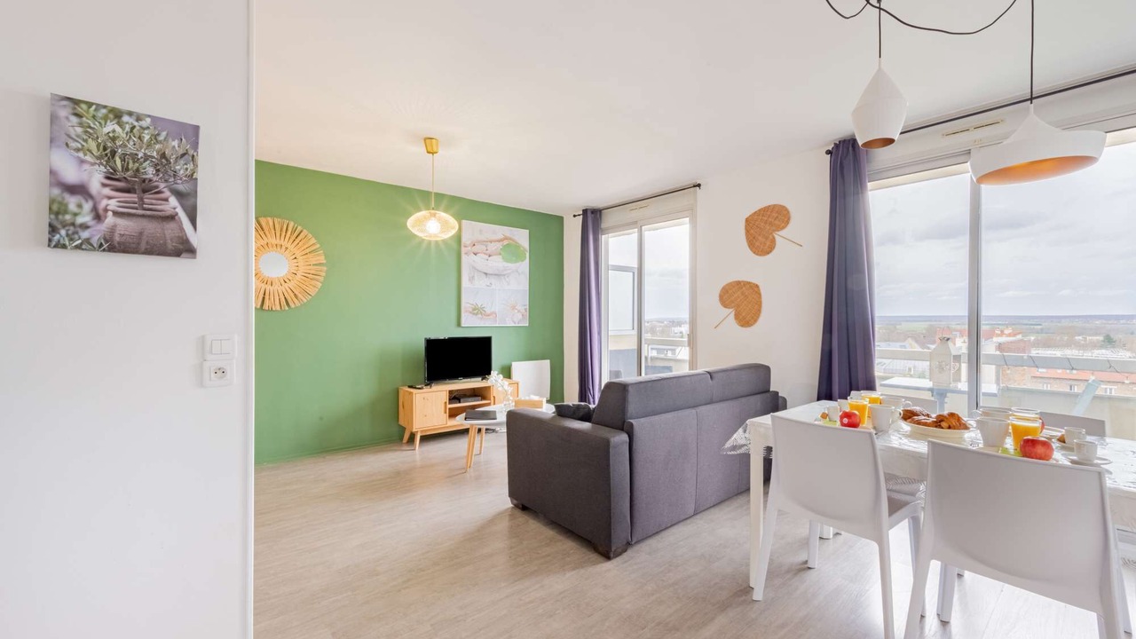 Photo of Livingroom in Saint-Cyr-l'Ecole