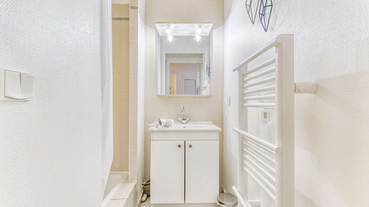 Photo of Bathroom in Saint-Cyr-l'Ecole