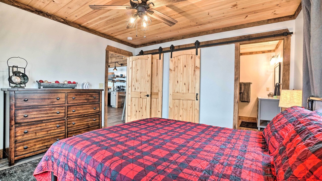 Photo of Bathroom in Rabun Gap