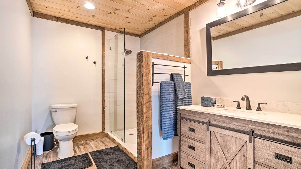 Photo of Bathroom in Rabun Gap