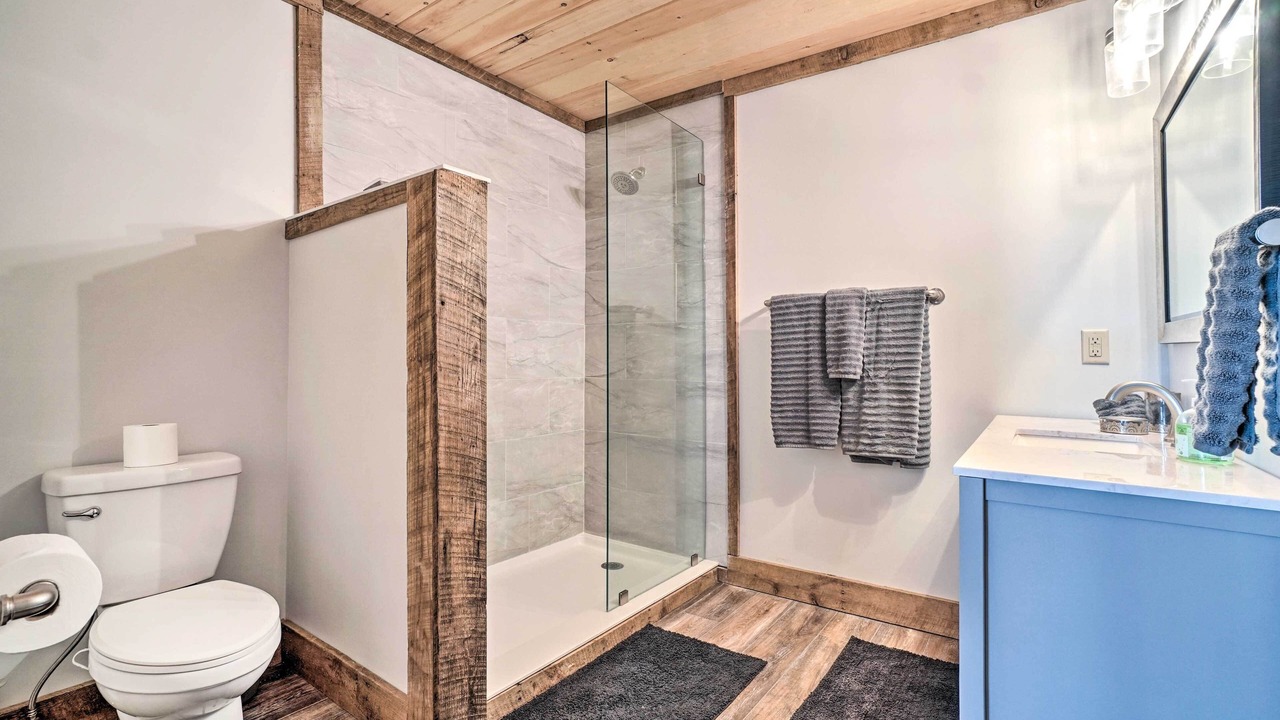 Photo of Bathroom in Rabun Gap