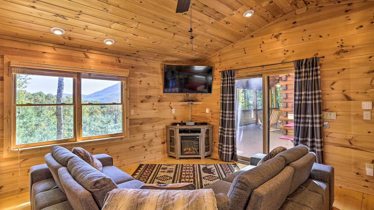Photo of Livingroom in Hidden Lake