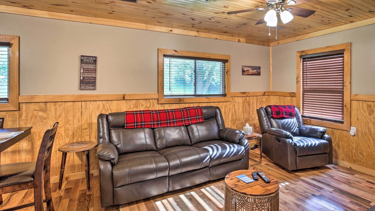 Photo of Bedroom in Beattyville