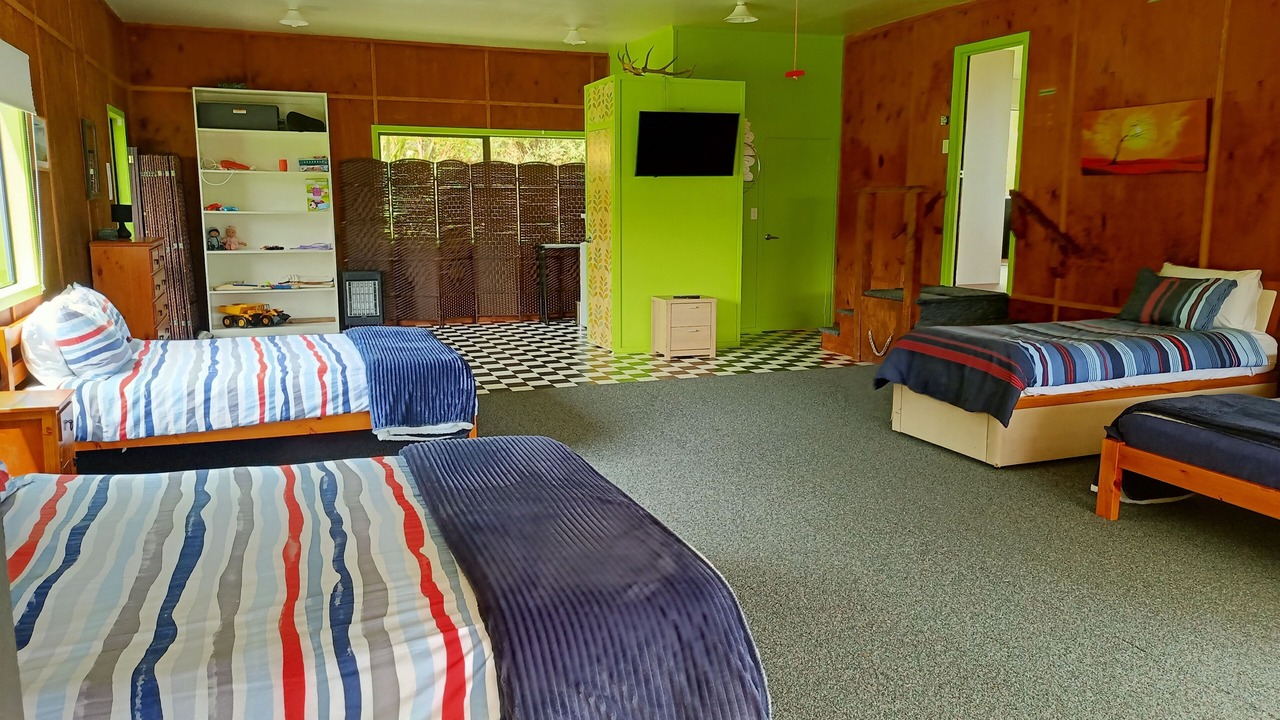 Photo of Bedroom in Marokopa