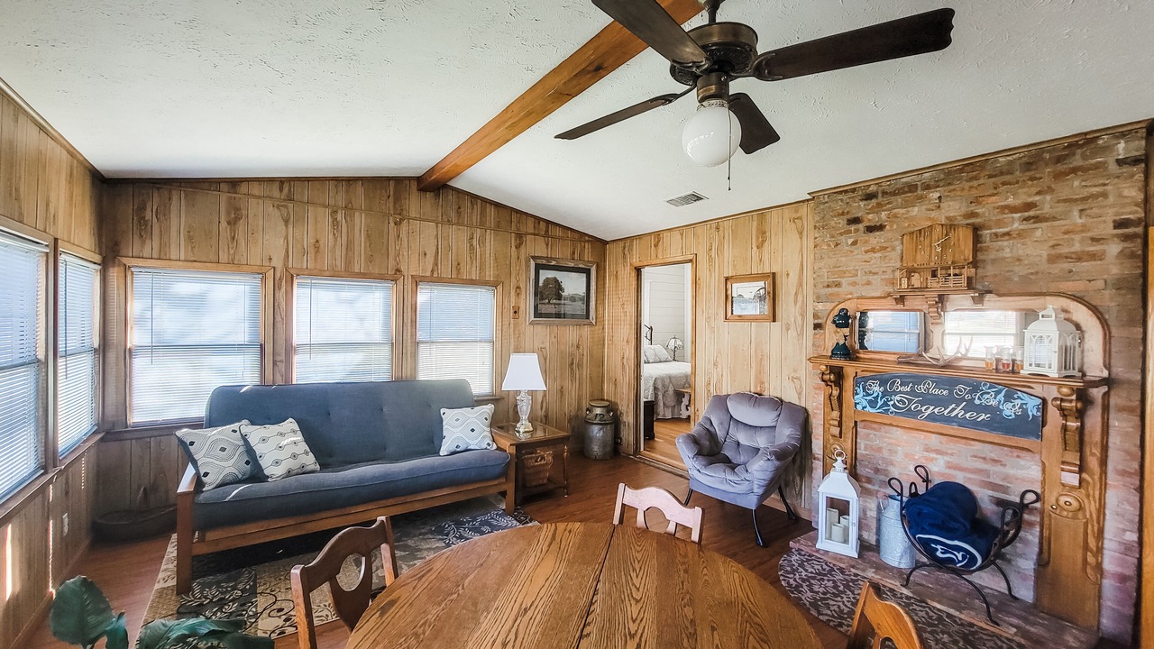 Photo of Livingroom in Wellborn