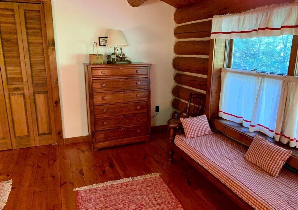 Photo of Bedroom in Arietta