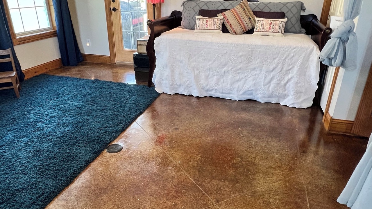 Photo of Bedroom in Navasota