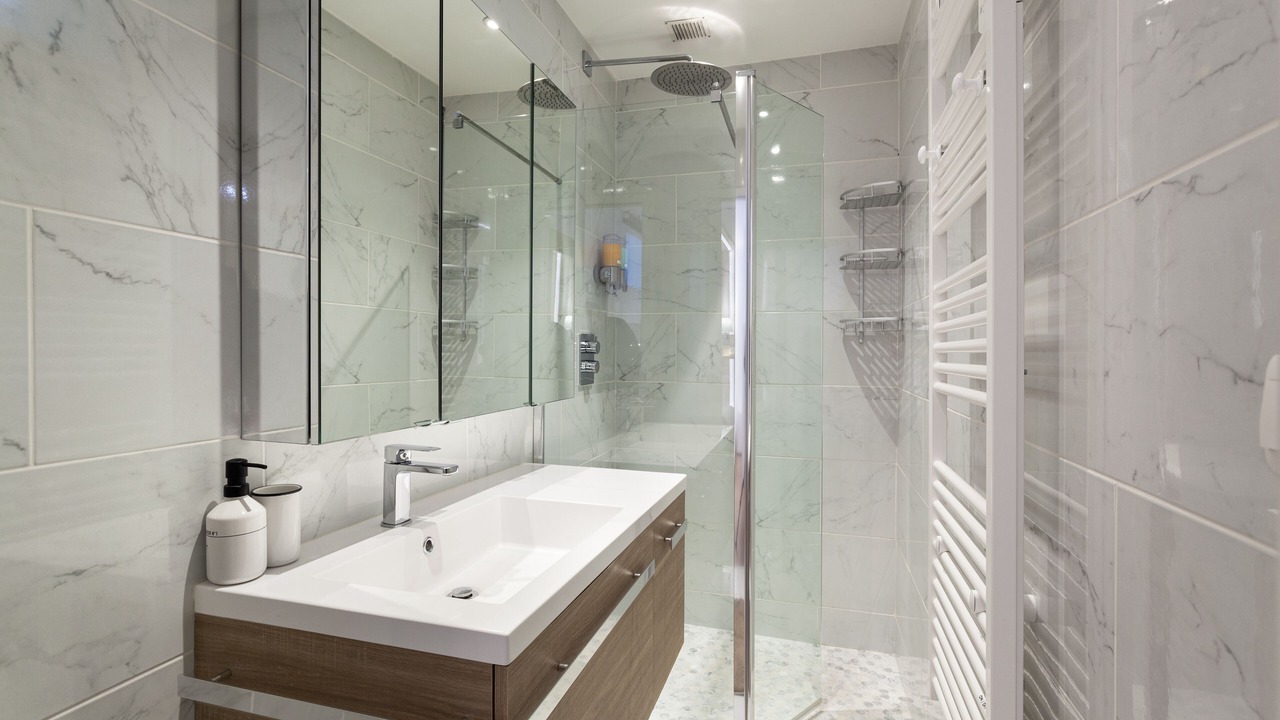 Photo of Bathroom in Chantilly