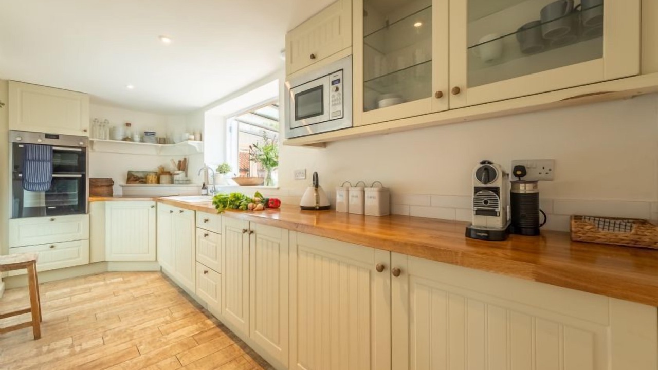 Photo of Others in Holt