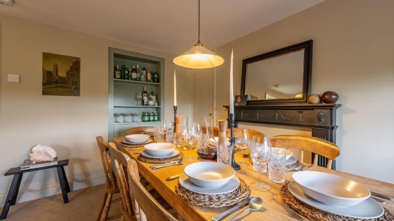 Photo of Others in Holt