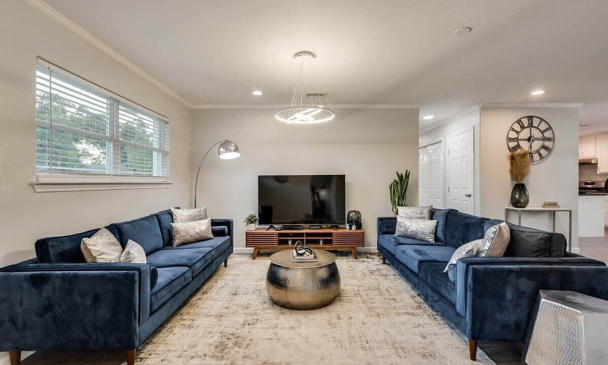 Photo of Livingroom in Arlington