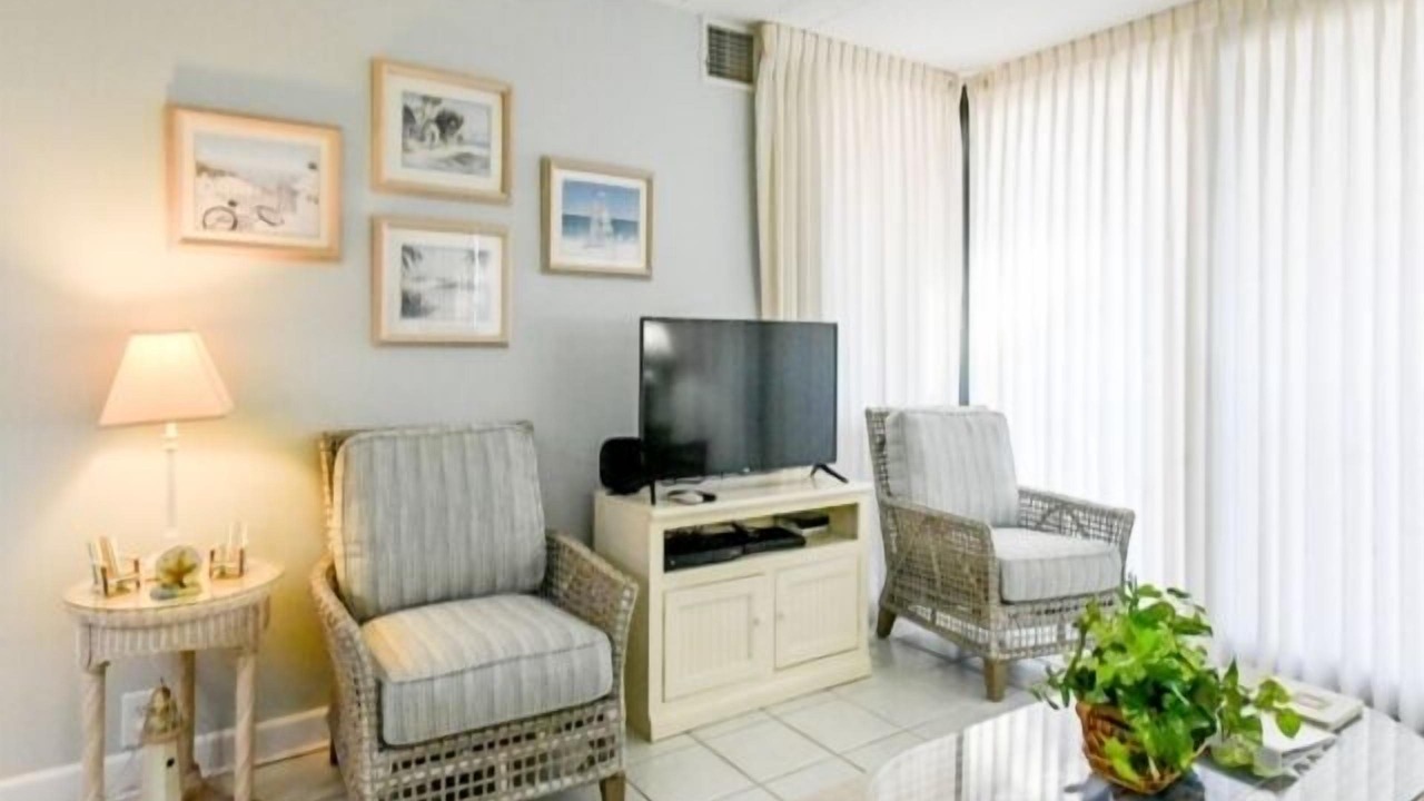 Photo of Livingroom in North Ocean City