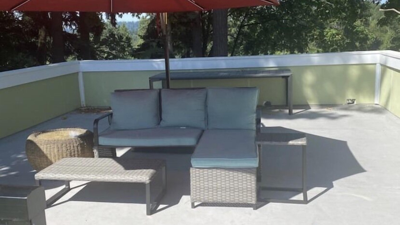 Photo of Others in Inglewood-Finn Hill