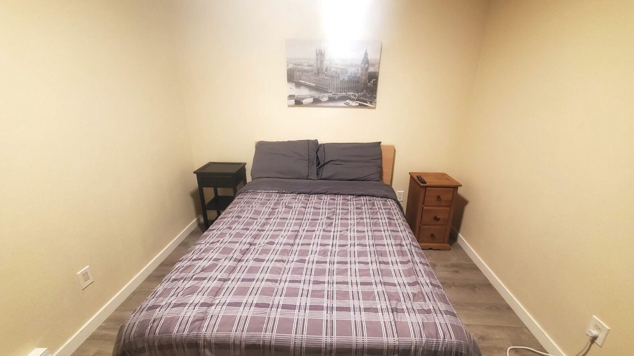 Photo of Bedroom in Inglewood-Finn Hill