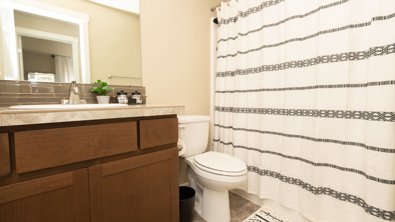 Photo of Bathroom in Larkspur