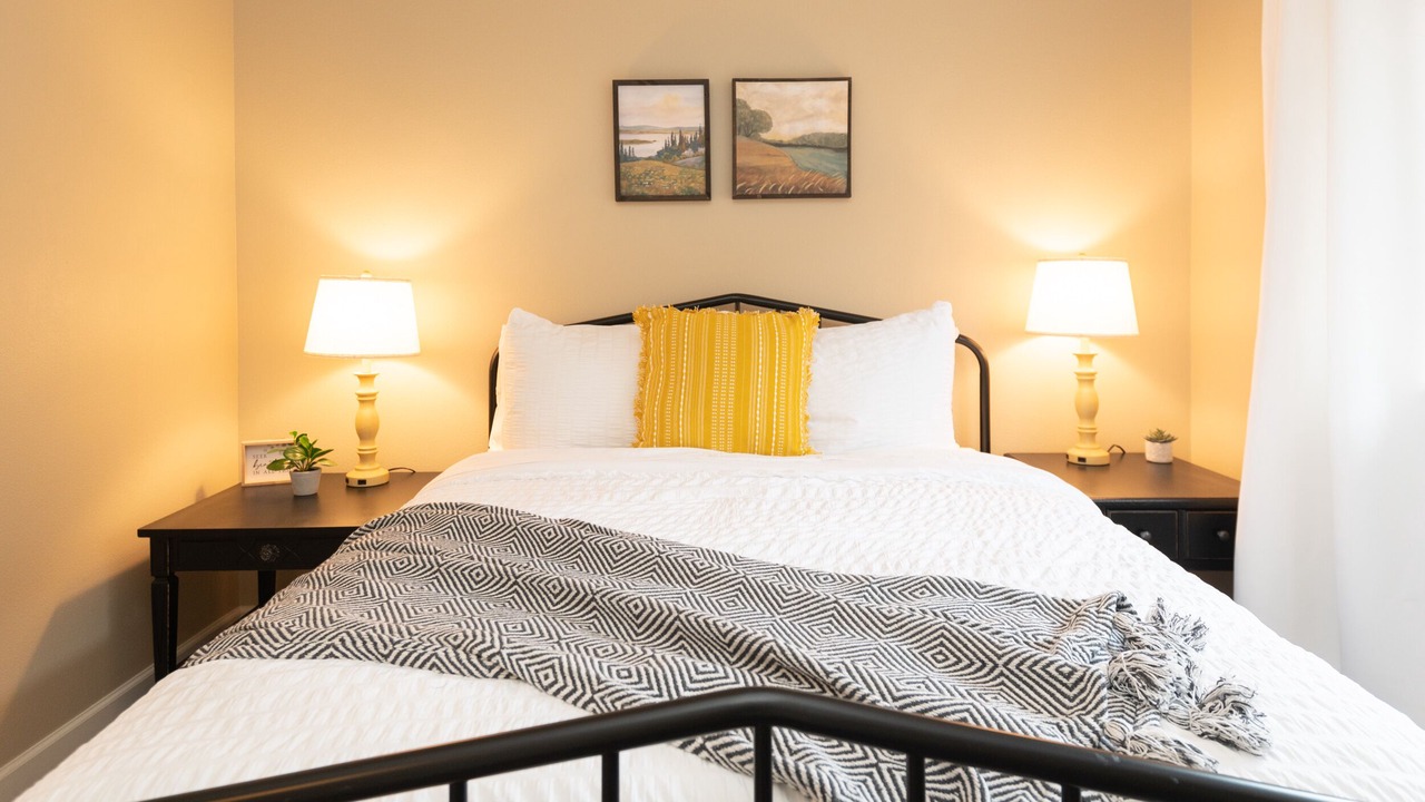 Photo of Bedroom in Larkspur