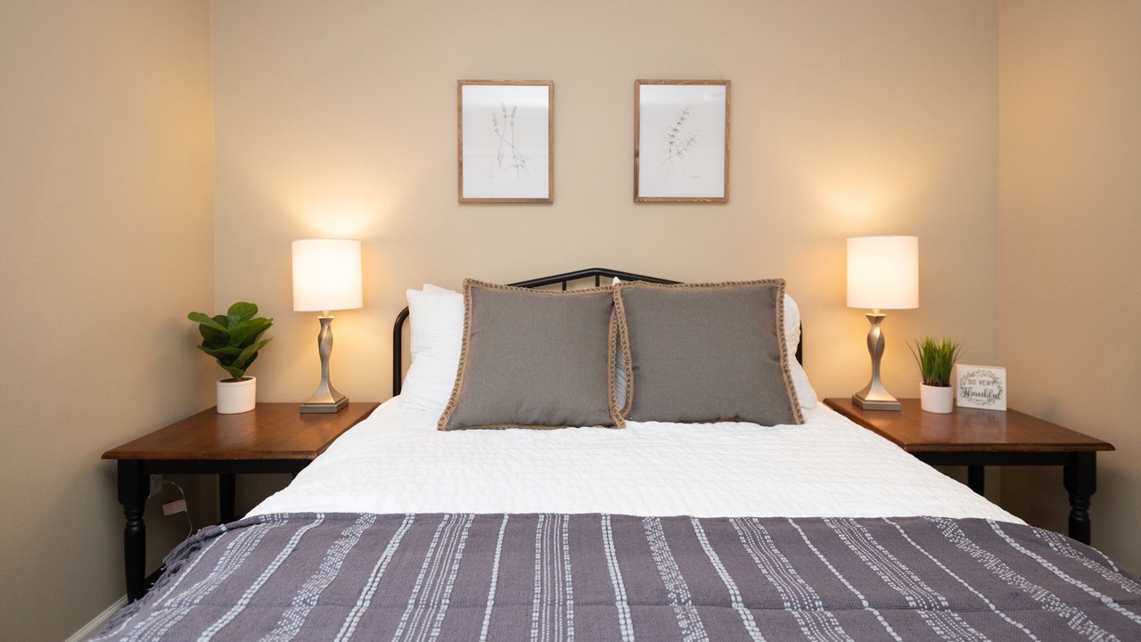 Photo of Bedroom in Larkspur