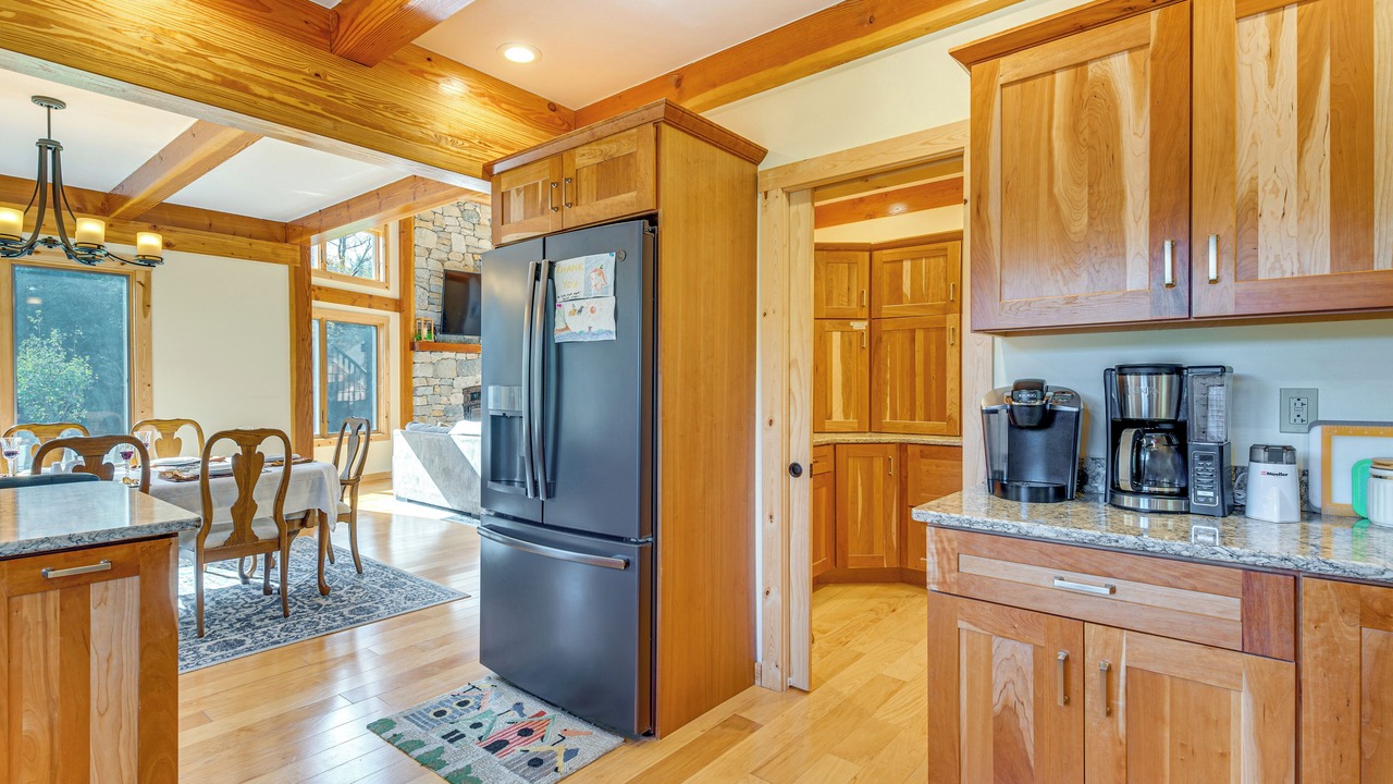 Photo of Kitchen in Granville Summit