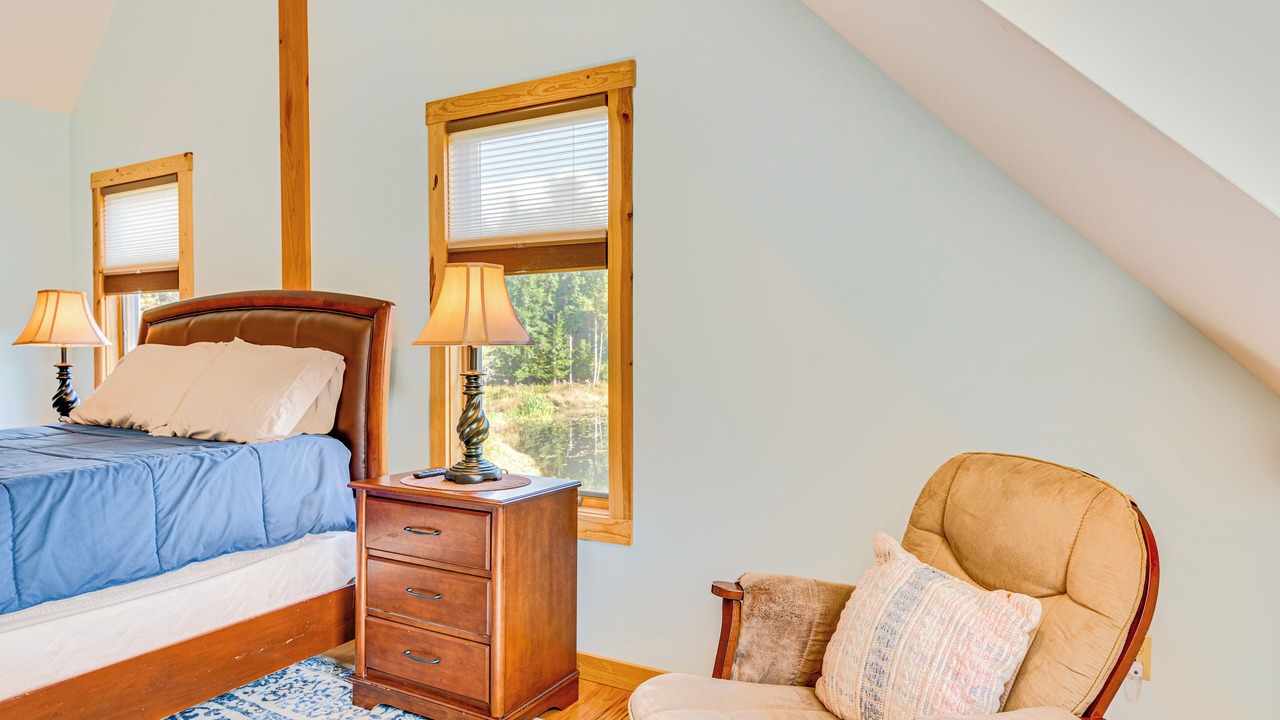 Photo of Bedroom in Granville Summit