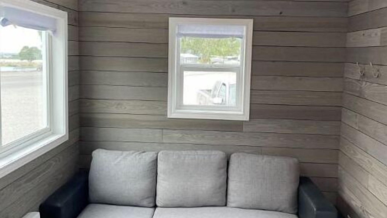Photo of Livingroom in Lindon