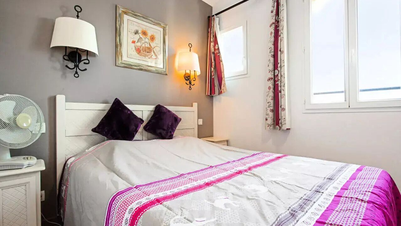 Photo of Bedroom in Rouret