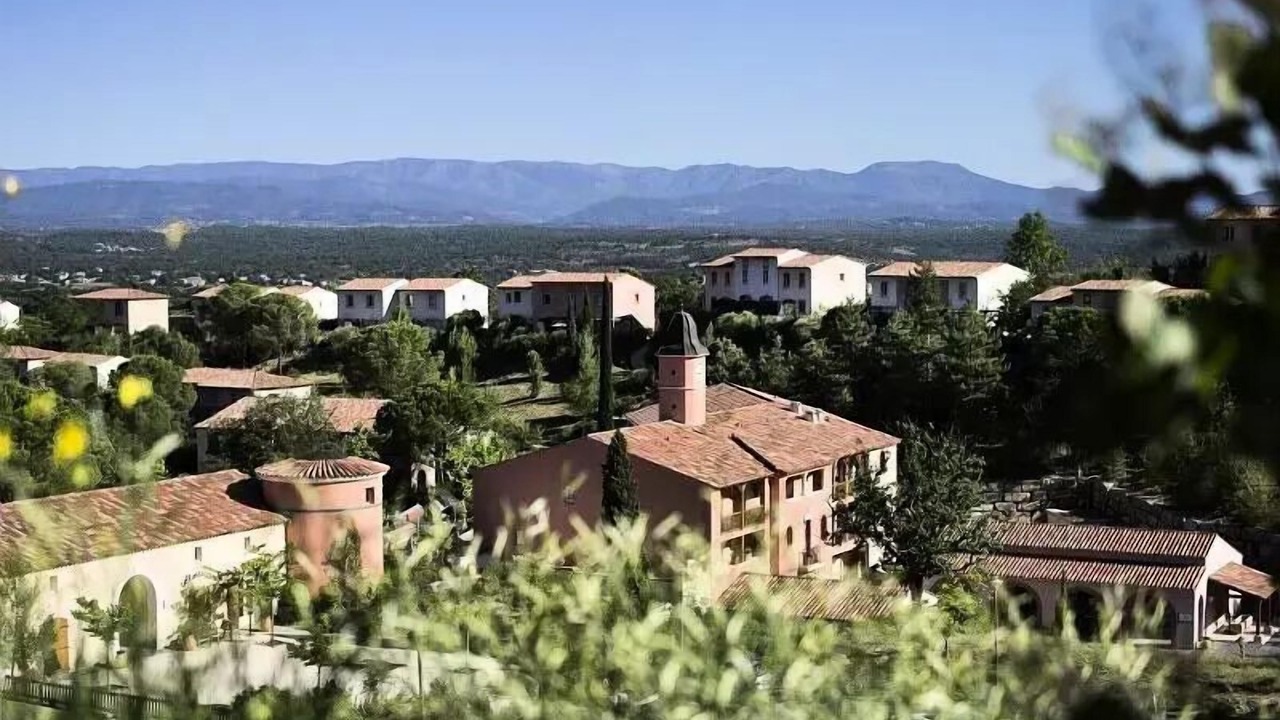 Photo of Outdoor in Rouret