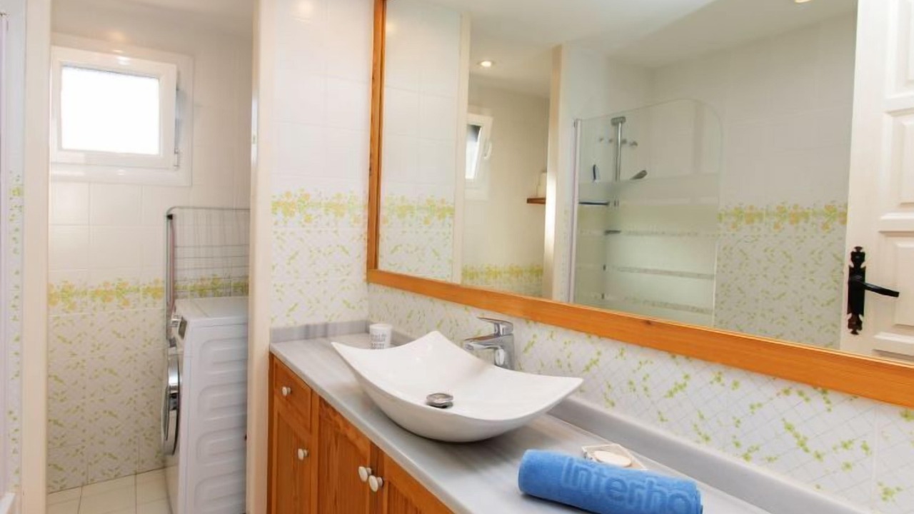 Photo of Bathroom in Pals