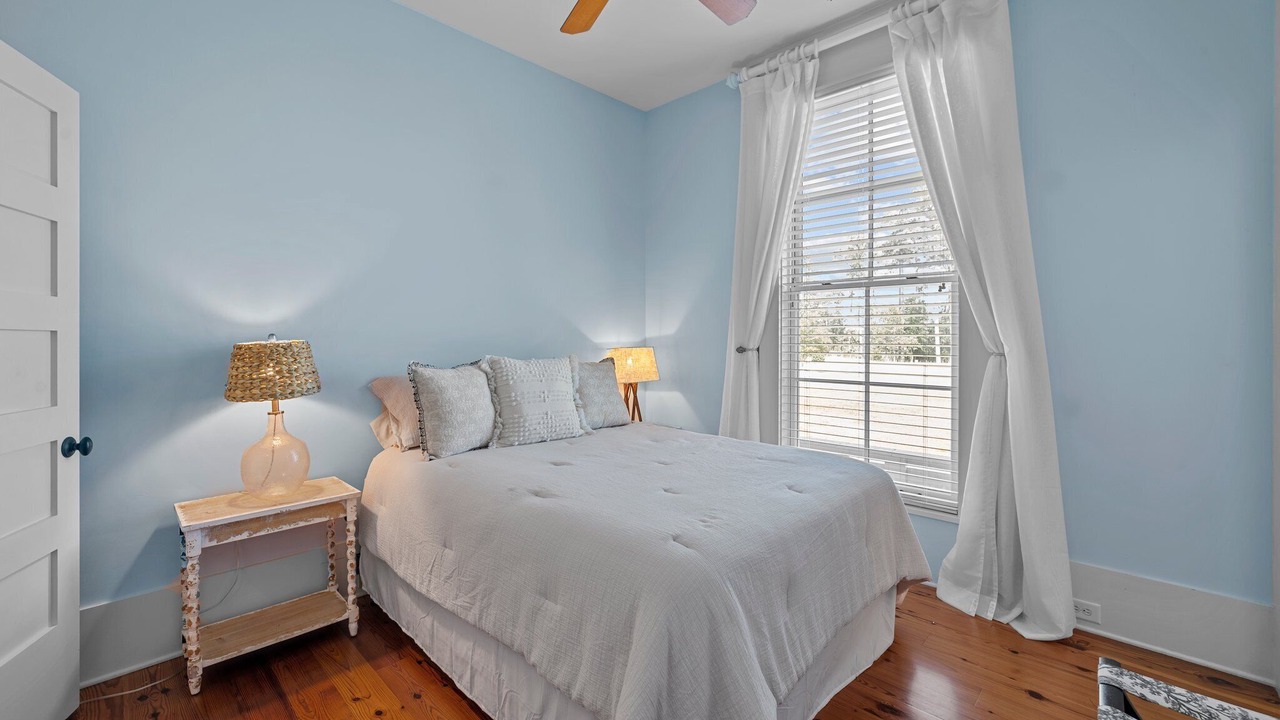 Photo of Bedroom in Oriental