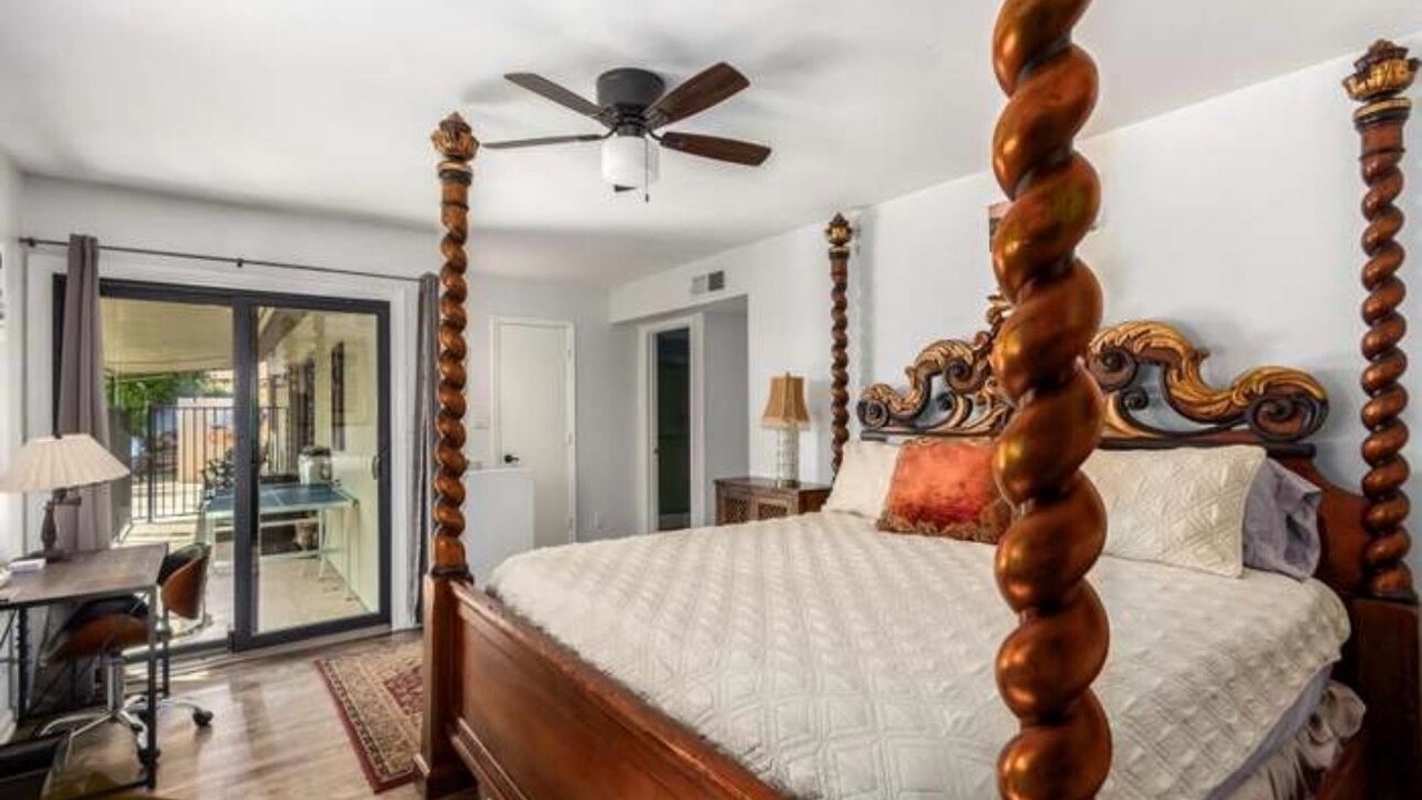 Photo of Bedroom in Desert Foothills Estates