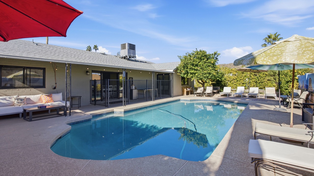 Photo of Outdoor in Desert Foothills Estates