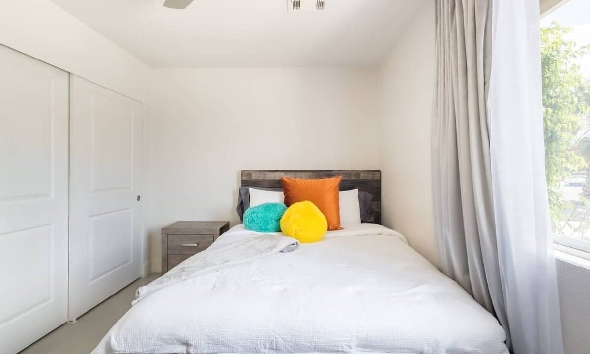 Photo of Bedroom in Desert Park Estates