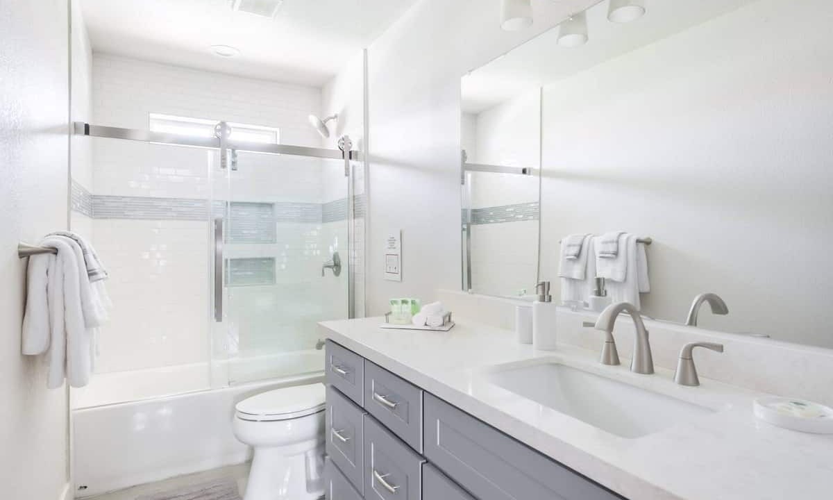 Photo of Bathroom in Desert Park Estates