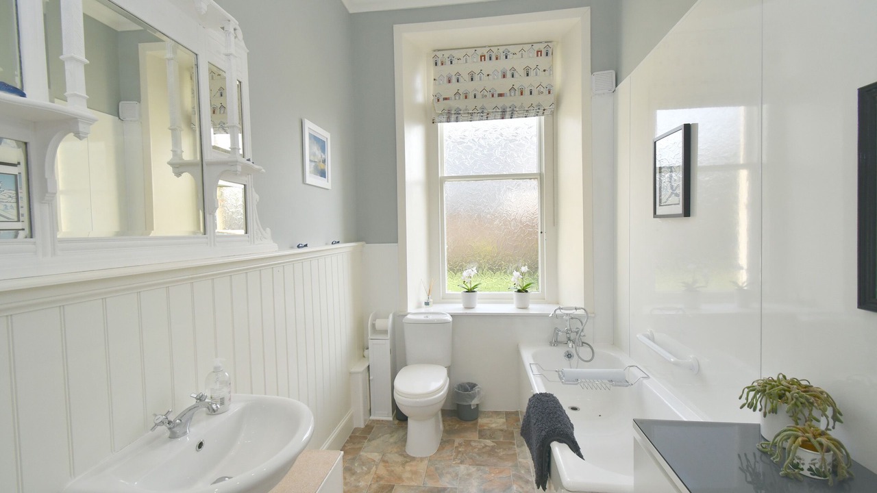 Photo of Bathroom in Broughty Ferry