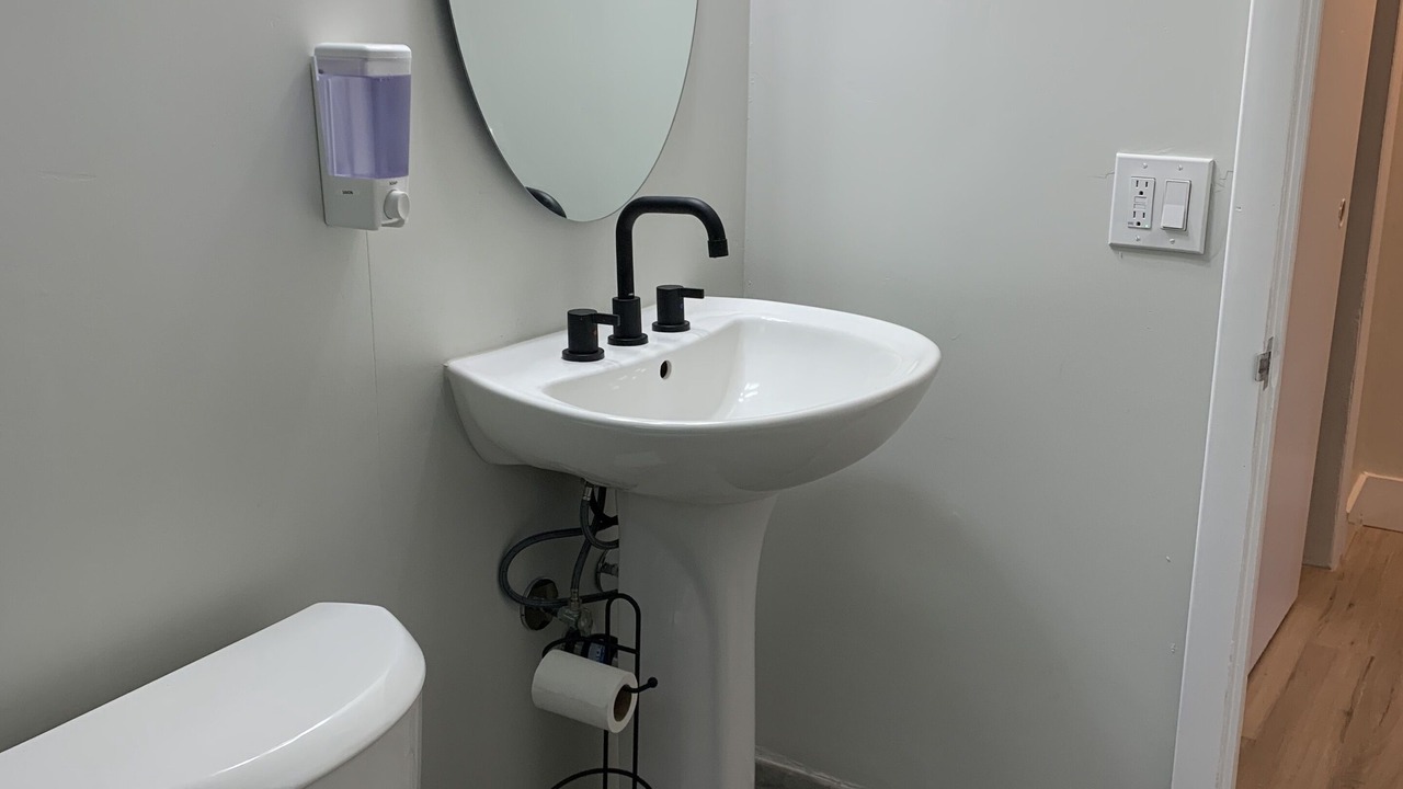 Photo of Bathroom in Hallandale Beach