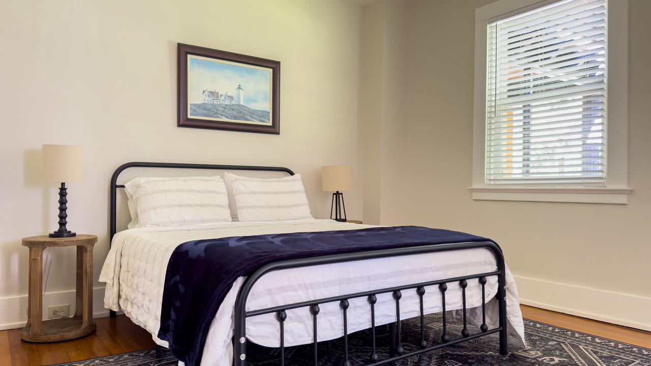 Photo of Bedroom in Cleveland