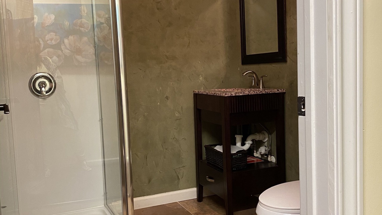 Photo of Bathroom in Grogan's Mill