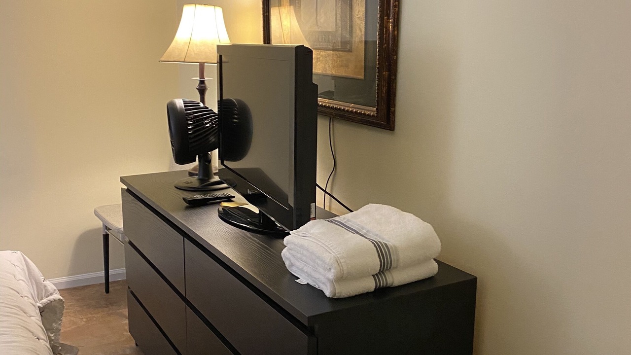 Photo of Bedroom in Grogan's Mill