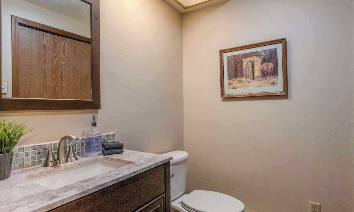 Photo of Bathroom in West Yellowstone