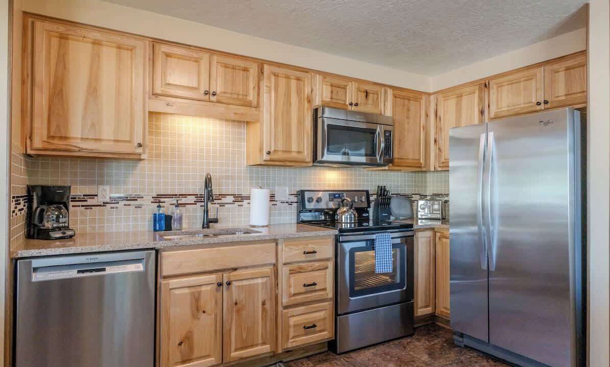 Photo of Kitchen in West Yellowstone