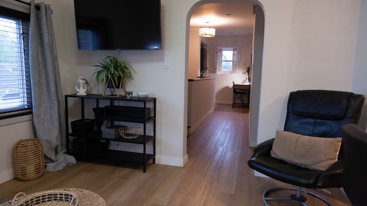 Photo of Livingroom in Port Dalhousie