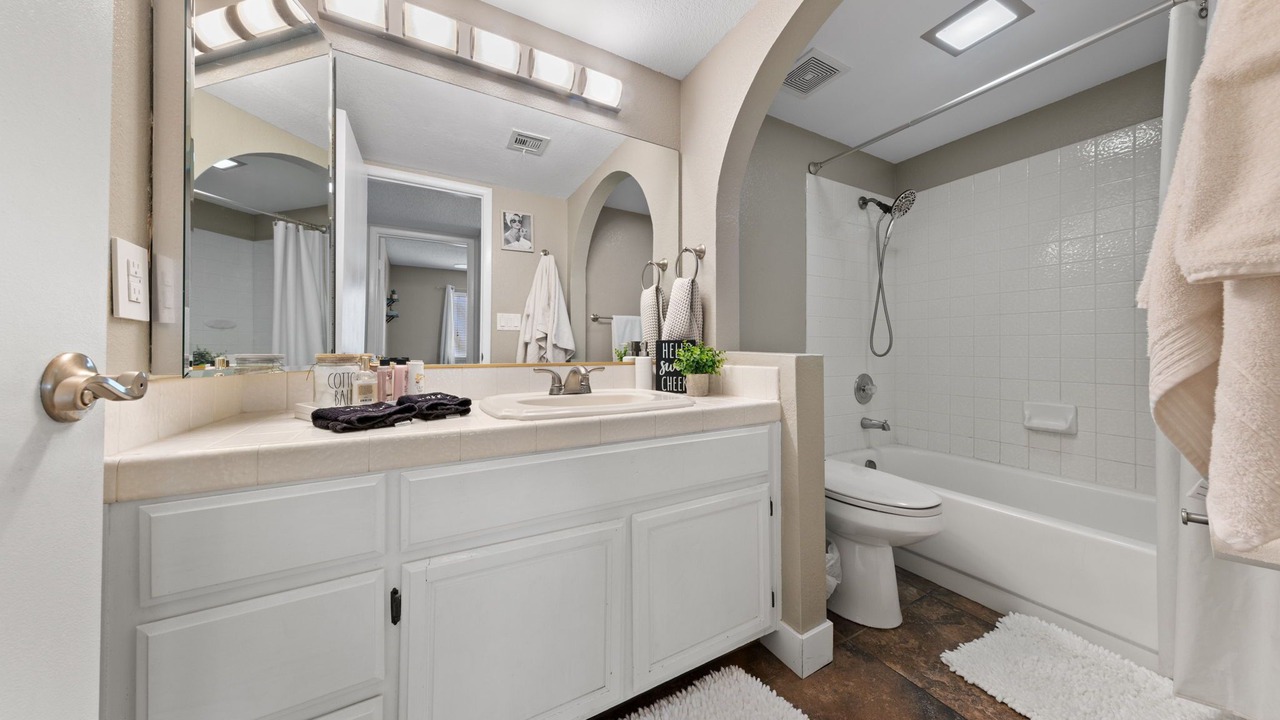 Photo of Bathroom in Paradise