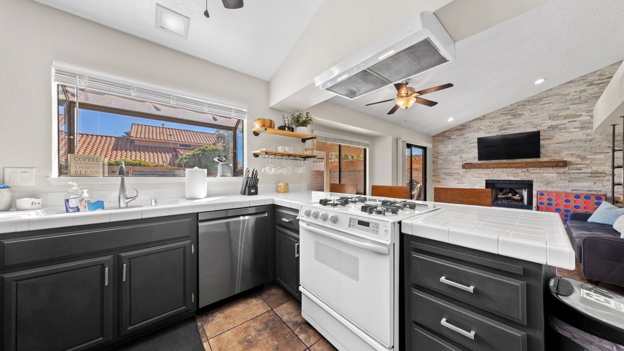 Photo of Kitchen in Paradise