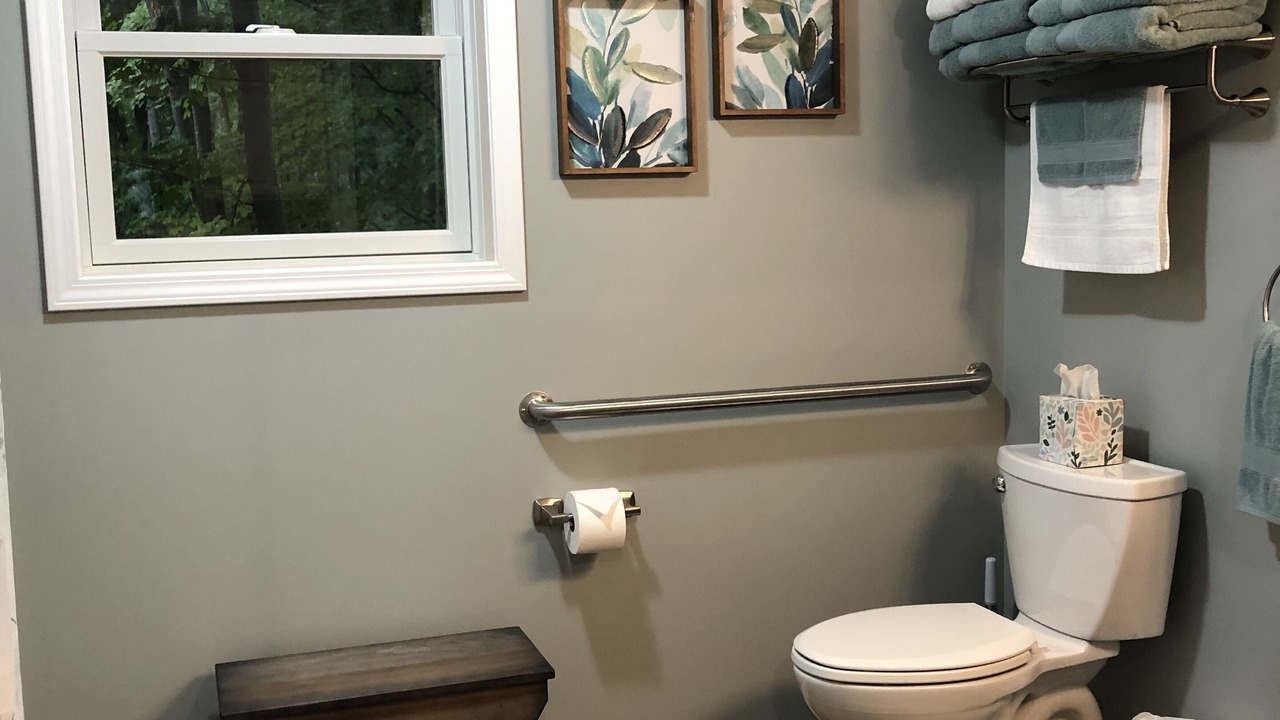 Photo of Bathroom in Thompsonville