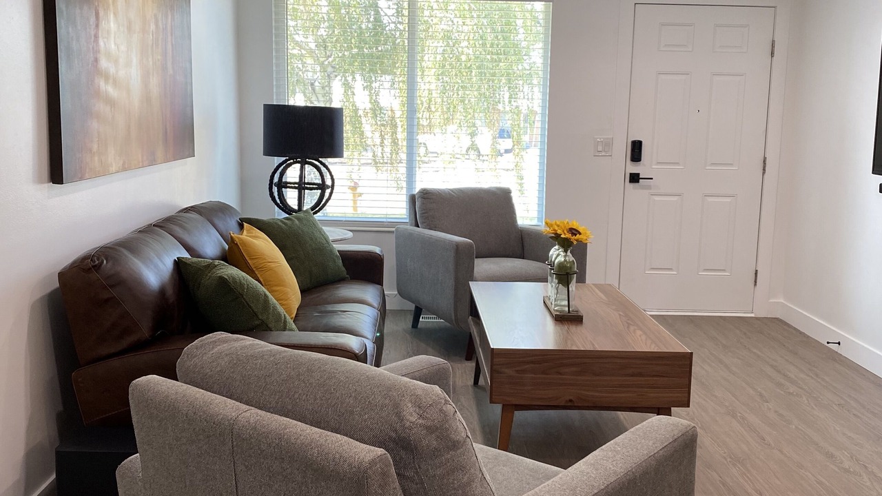 Photo of Livingroom in Millcreek