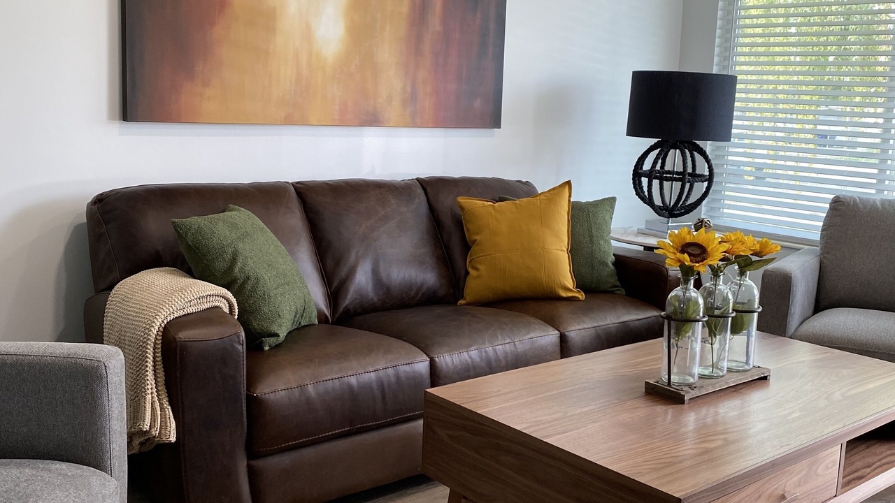 Photo of Livingroom in Millcreek