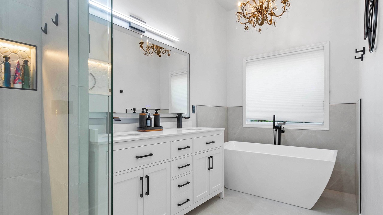 Photo of Bathroom in Mountain Air
