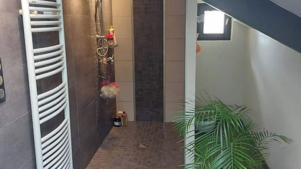 Photo of Bathroom in Blain