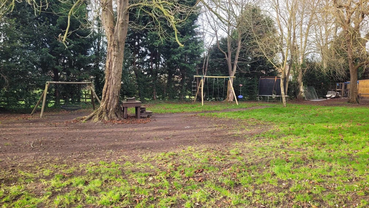 Photo of Others in Retford