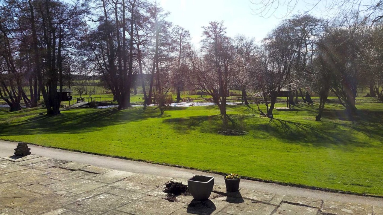 Photo of Others in Retford